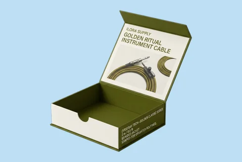 2 magnetic closure boxes e5a7d0ba