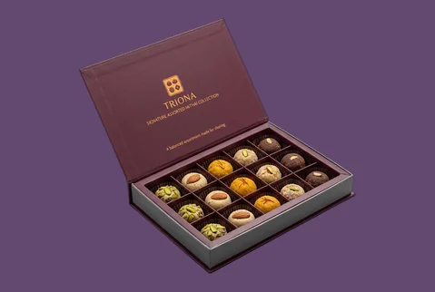 4 Rigid Magnetic Gift Boxes