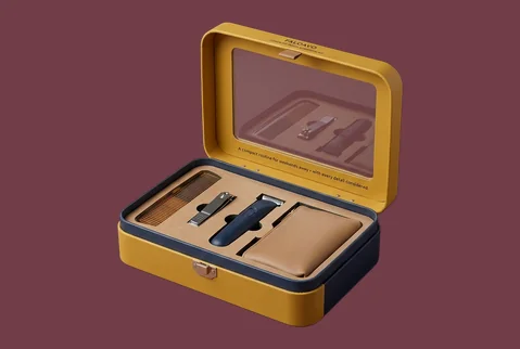 4 Windowed Suitcase Boxes