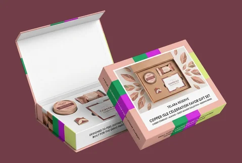 4 welcome kit boxes