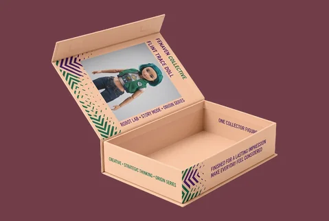 5 magnetic rigid doll boxes