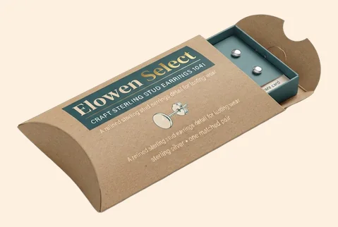 7 Foil Detailed Kraft Pillow Box