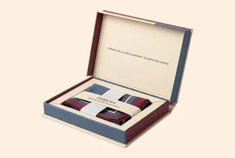 7 clamshell flat boxes