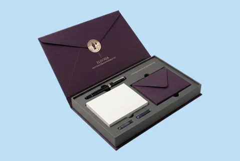 8 Foil Detailed Envelope Box