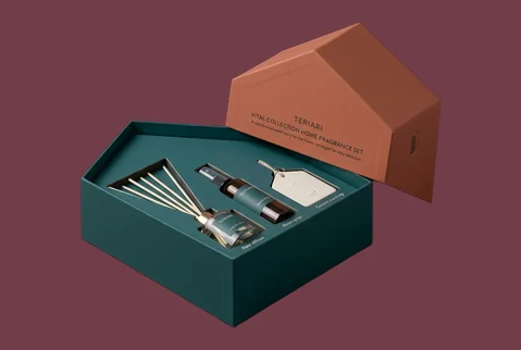 8 house box with dividers