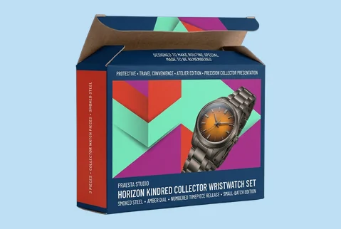 8 inserted display boxes